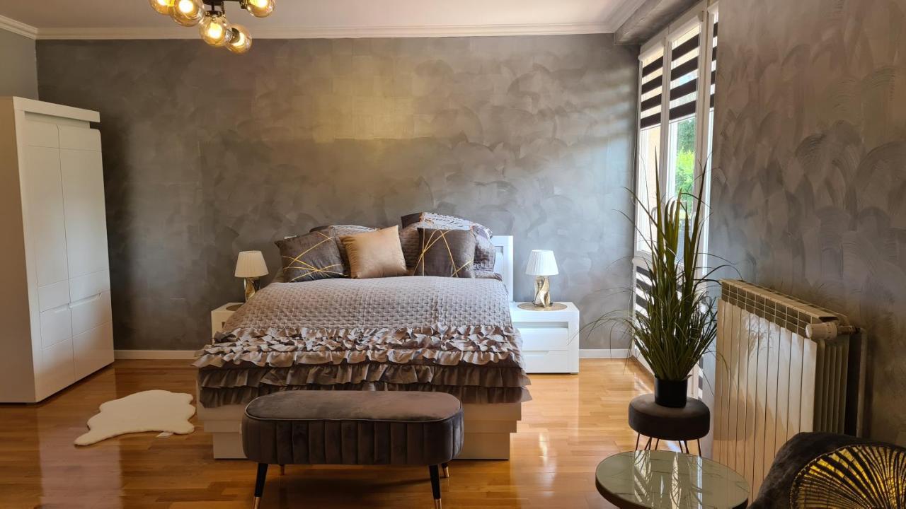 Apartament Deluxe 2 奥斯威辛 外观 照片